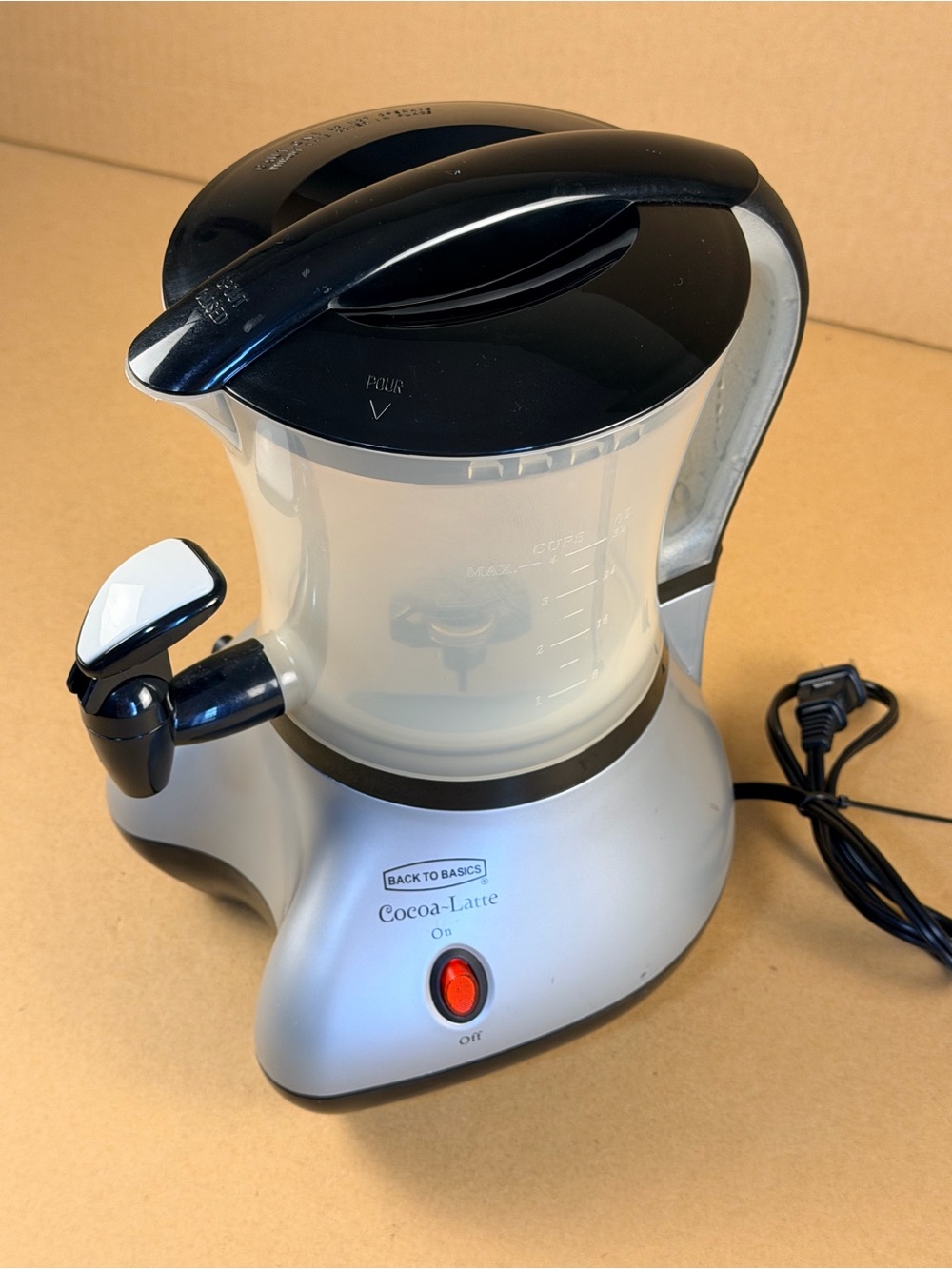 Back to Basics Cocoa-Latte Hot Drink Maker With Frothy Dispenser Spout Tested!